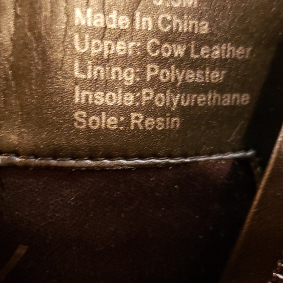 Gibson Latimer Black Booties - Picture 7 of 7